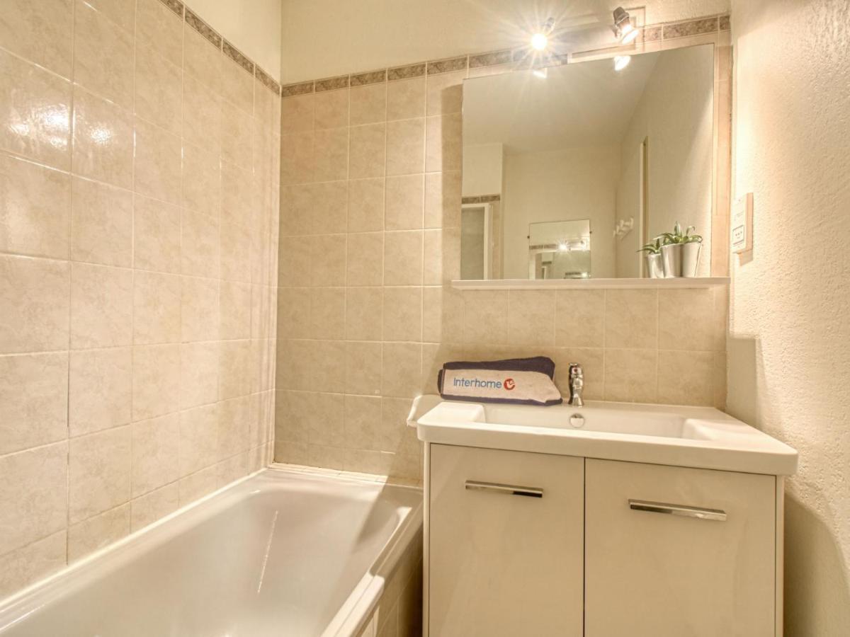 Apartment Port D'Attache-3 By Interhome เฟรฌูส ภายนอก รูปภาพ